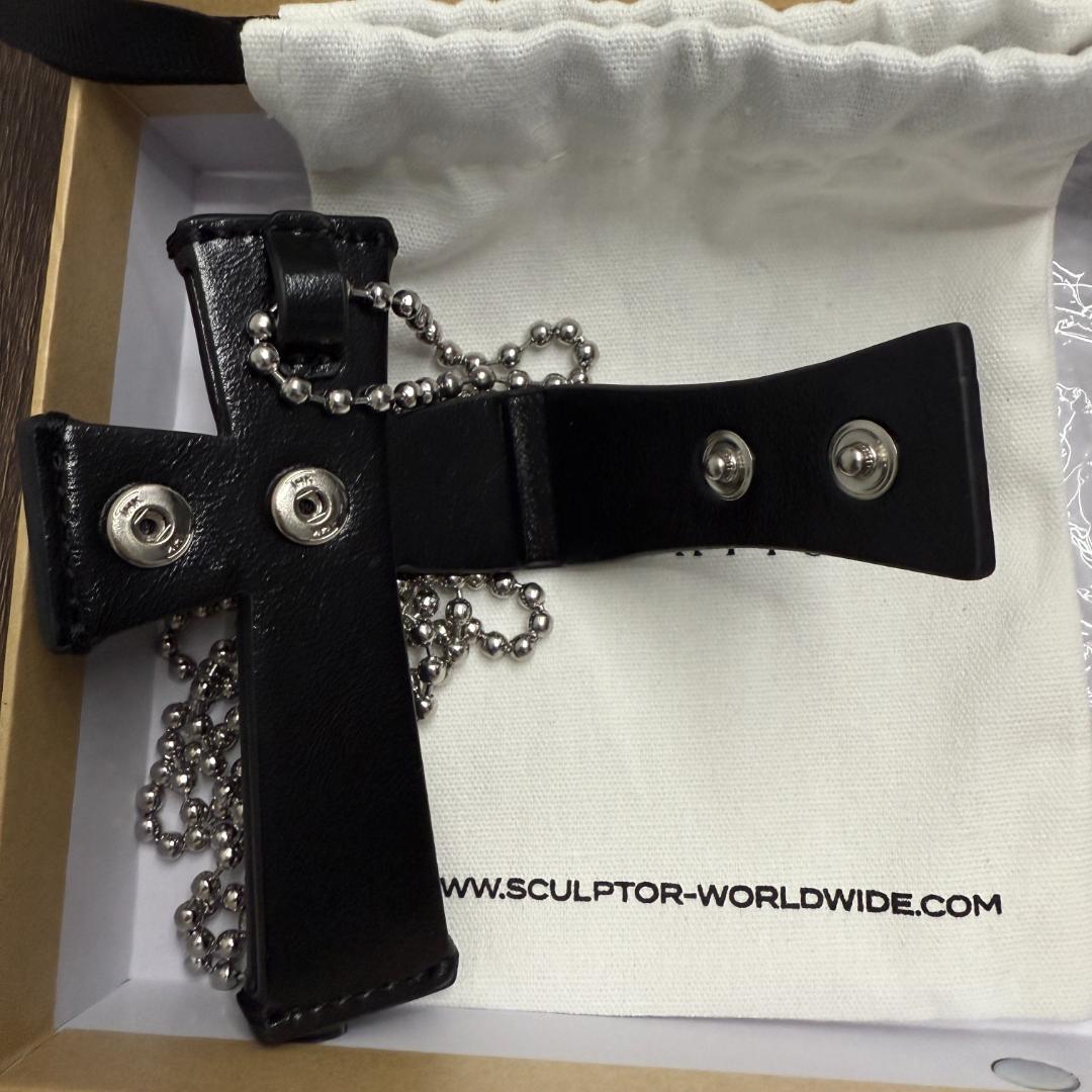 アクセサリー scluptor Cross Leather Strap Wallet Cross Leather Strap Wallet Black – SCULPTOR JAPAN