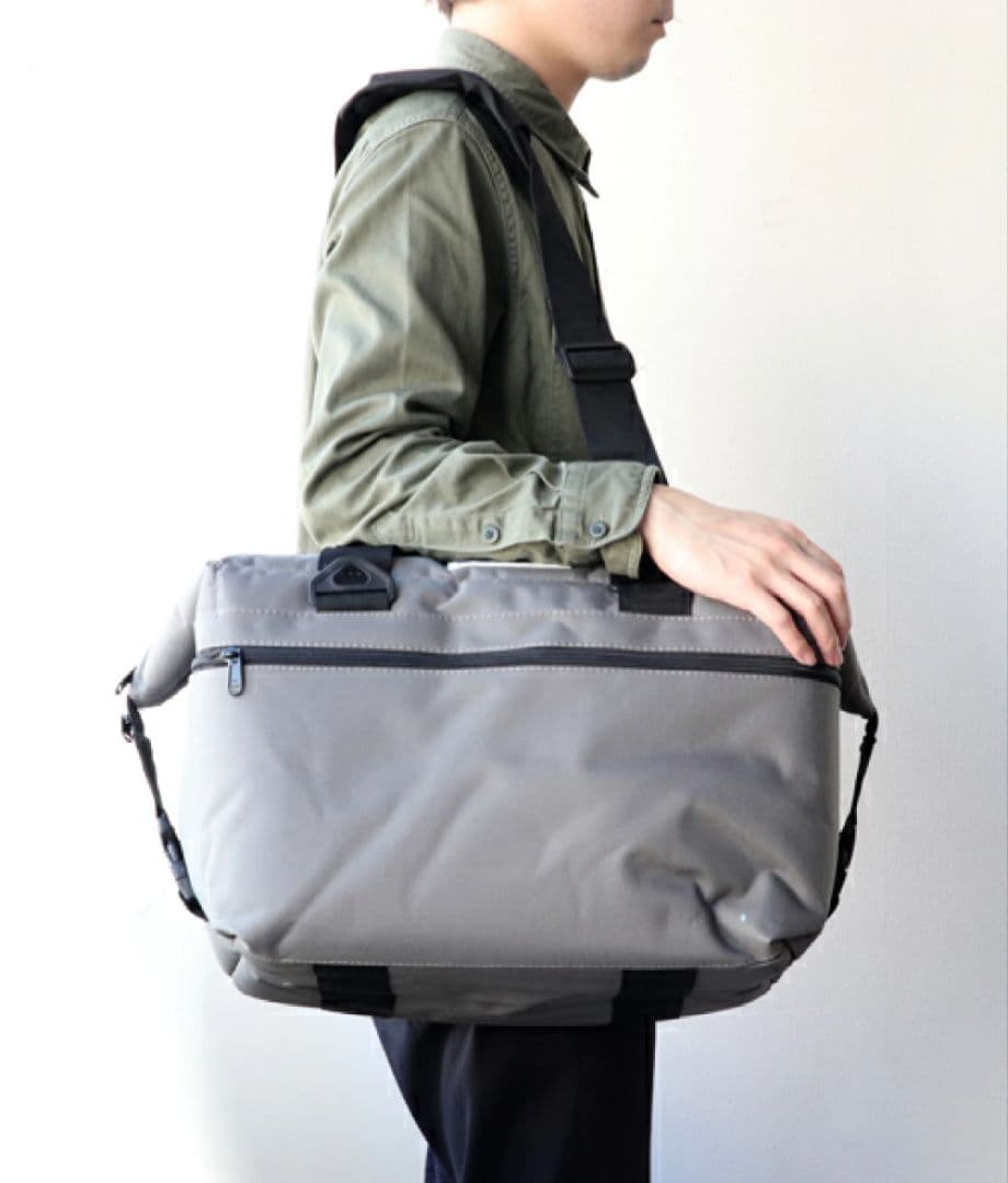 AO クーラーバッグ