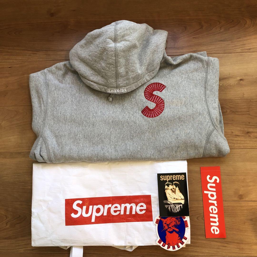 supreme パーカー　Hooded  s logo グレー