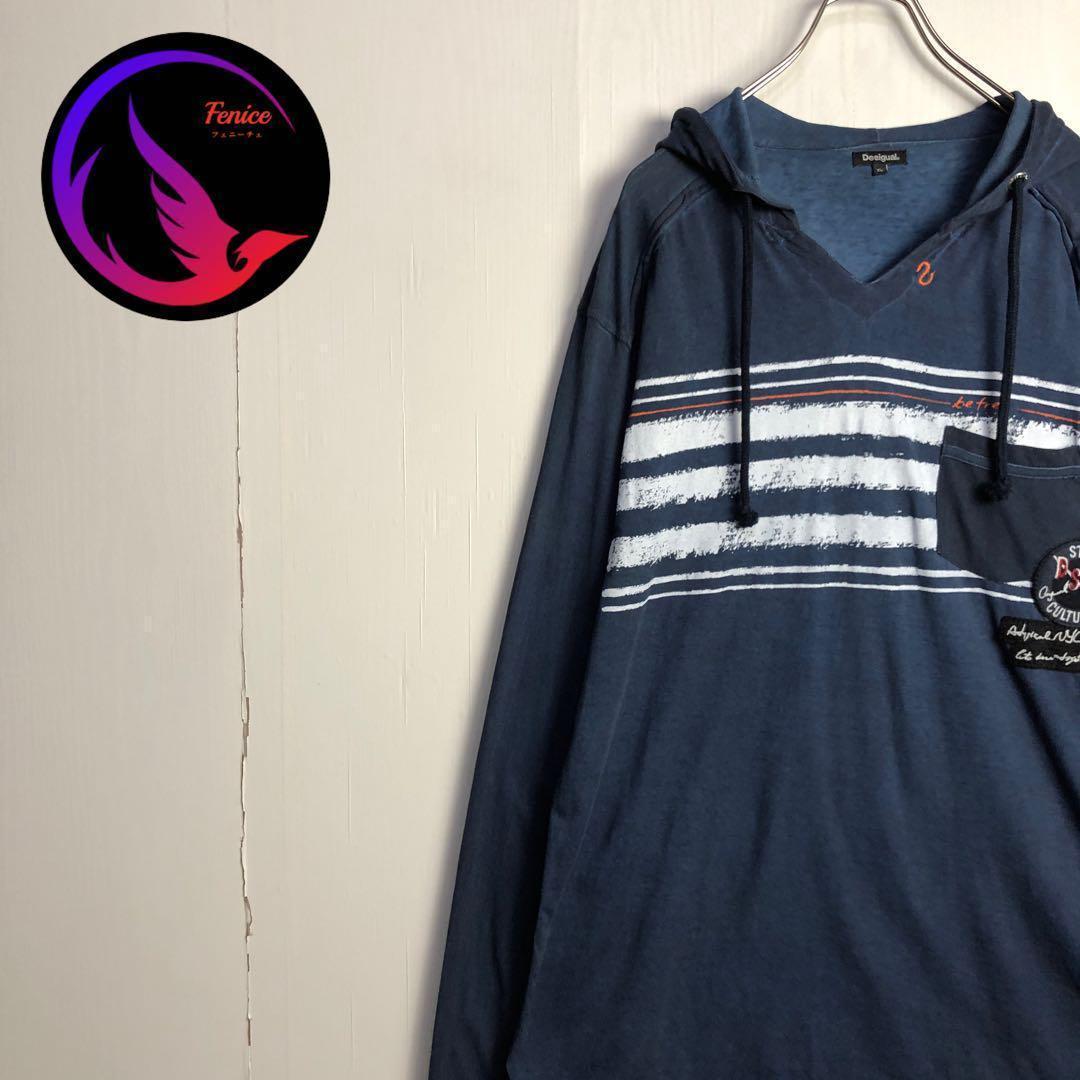 Tシャツ　パーカー　ワッペン　刺繍　プリントデザイン　ネイビー　白　赤　古着