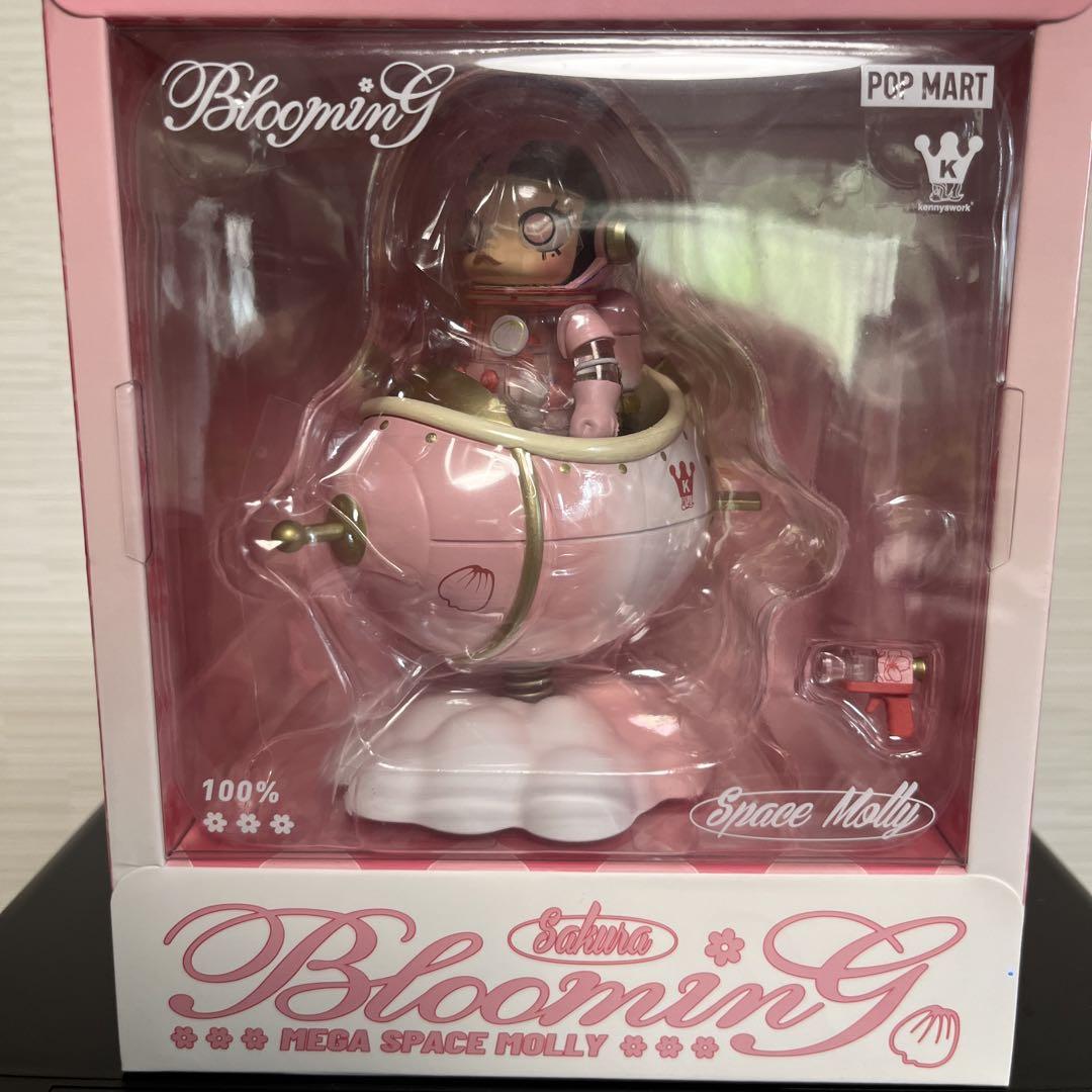 その他 MEGA SPACE MOLLY 100% Blooming- Sakura MEGA SPACE MOLLY 100% Blooming Sakura - メルカリ