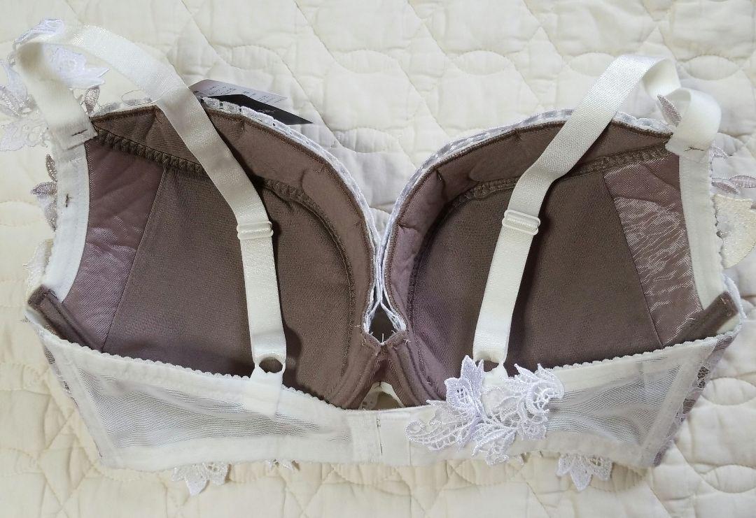 ワコール　サルート　44G　BTJ444　ブラジャー&ソング Tバック　H75L