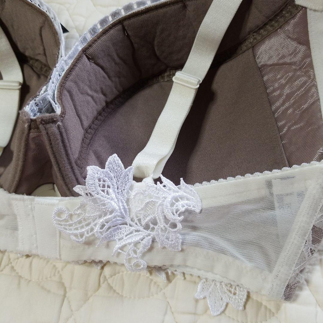 ワコール　サルート　44G　BTJ444　ブラジャー&ソング Tバック　H75L