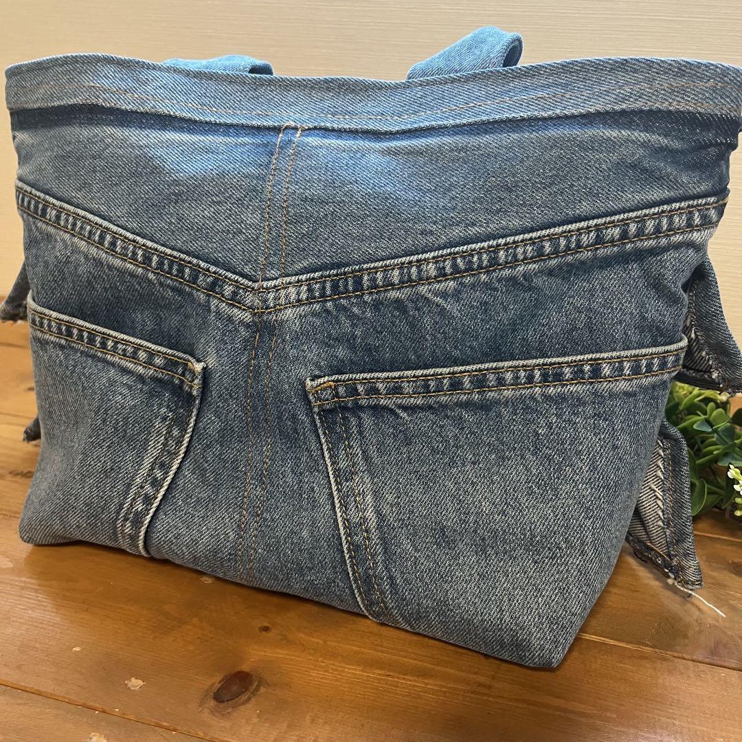 ☆デニムリメイク☆選べるパラコード‎♬2段フリル*ボディバッグ❥ハンドメイド❥ デニム*リメイク♪☆~2段フリル~☆ショルダーバッグ