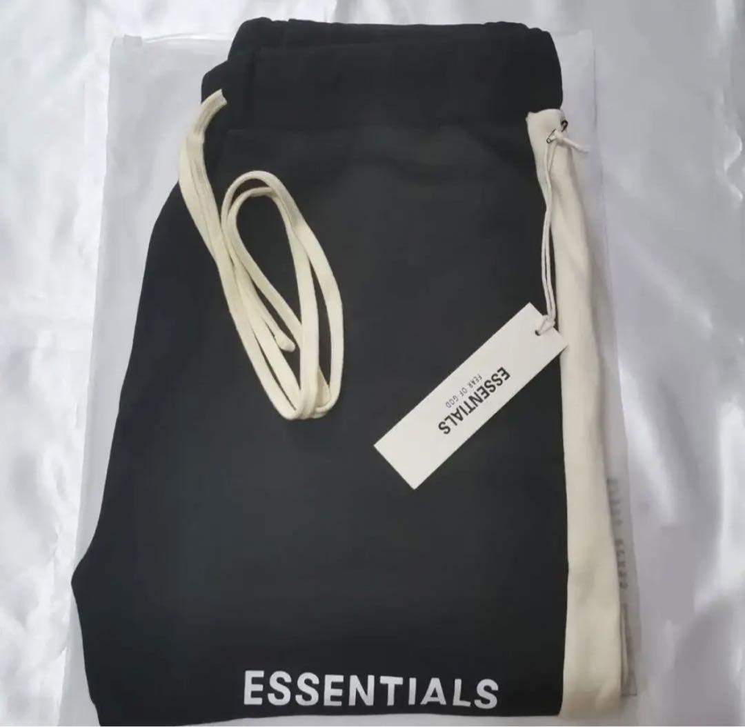 ESSENTIALS エッセンシャルズ サイドストライプパンツ ブラック 正規品 - メルカリ ESSENTIALS エッセンシャルズ サイドストライプパンツ ブラック 正規品 - メルカリ