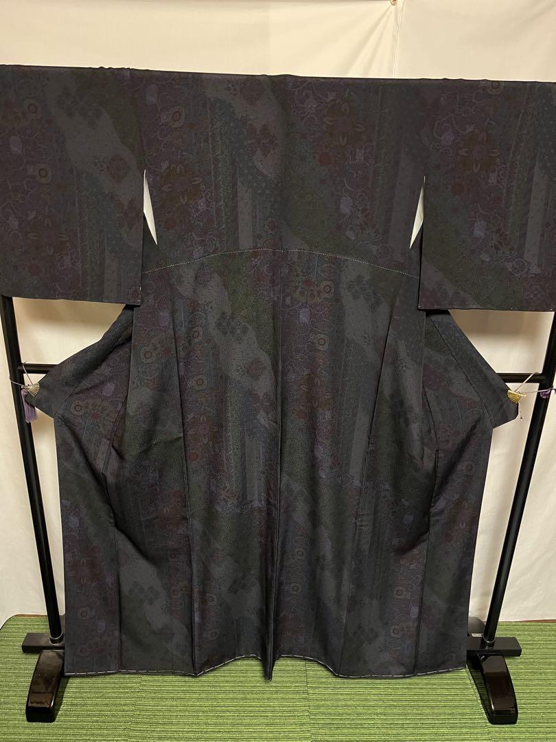 至宝品】○更紗小紋○前田仁仙○型染○縮緬○小紋○着物○未使用○ 至宝品】○更紗小紋○前田仁仙○型染○縮緬○小紋○着物○未使用○