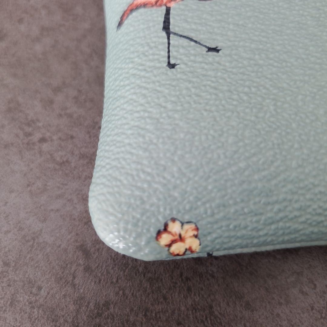 最終値下げ❗COACH コーチ　フラミンゴ柄 ポーチ 最終値下げ❗COACH コーチ フラミンゴ柄 ポーチ - メルカリ