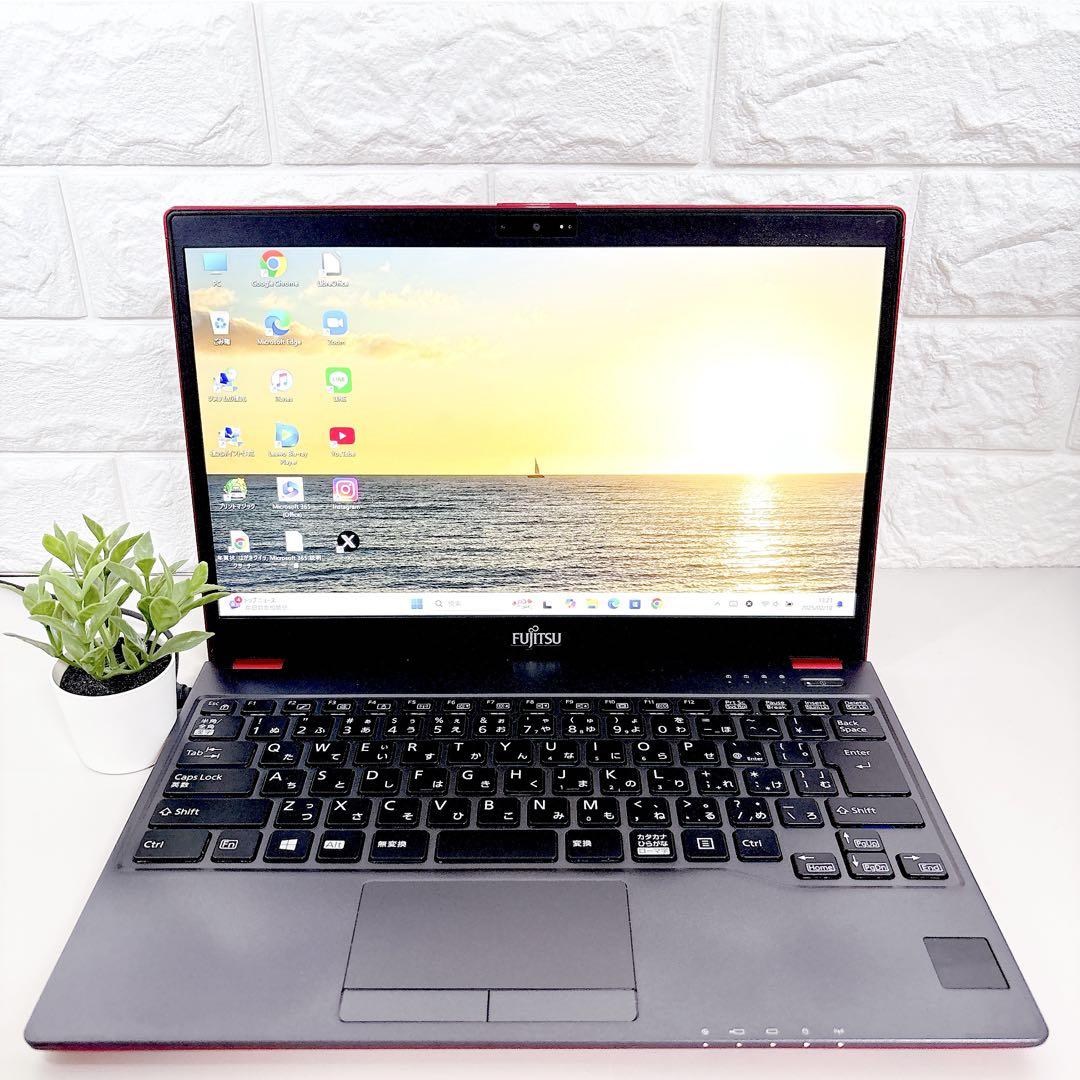 SSD Windows11✨フルHD カメラ すぐ使える ノートパソコン✨富士通