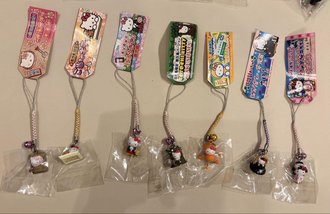 ご当地キティ 根付け21個セット(九州・沖縄)