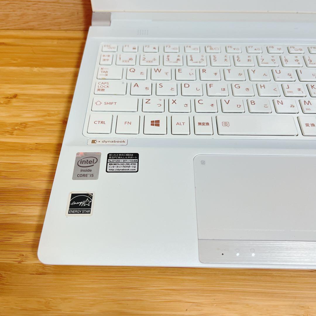 カメラ付PC✨ノートパソコン　windows11✨オフィス付き✨小型　軽量✨美品