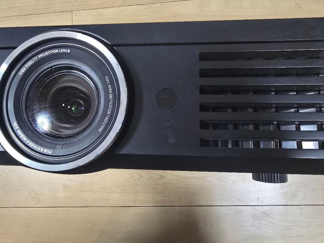 Panasonic TH-AE3000 ホームシアター プロジェクター本体 Panasonic TH-AE3000 ホームシアター プロジェクター本体