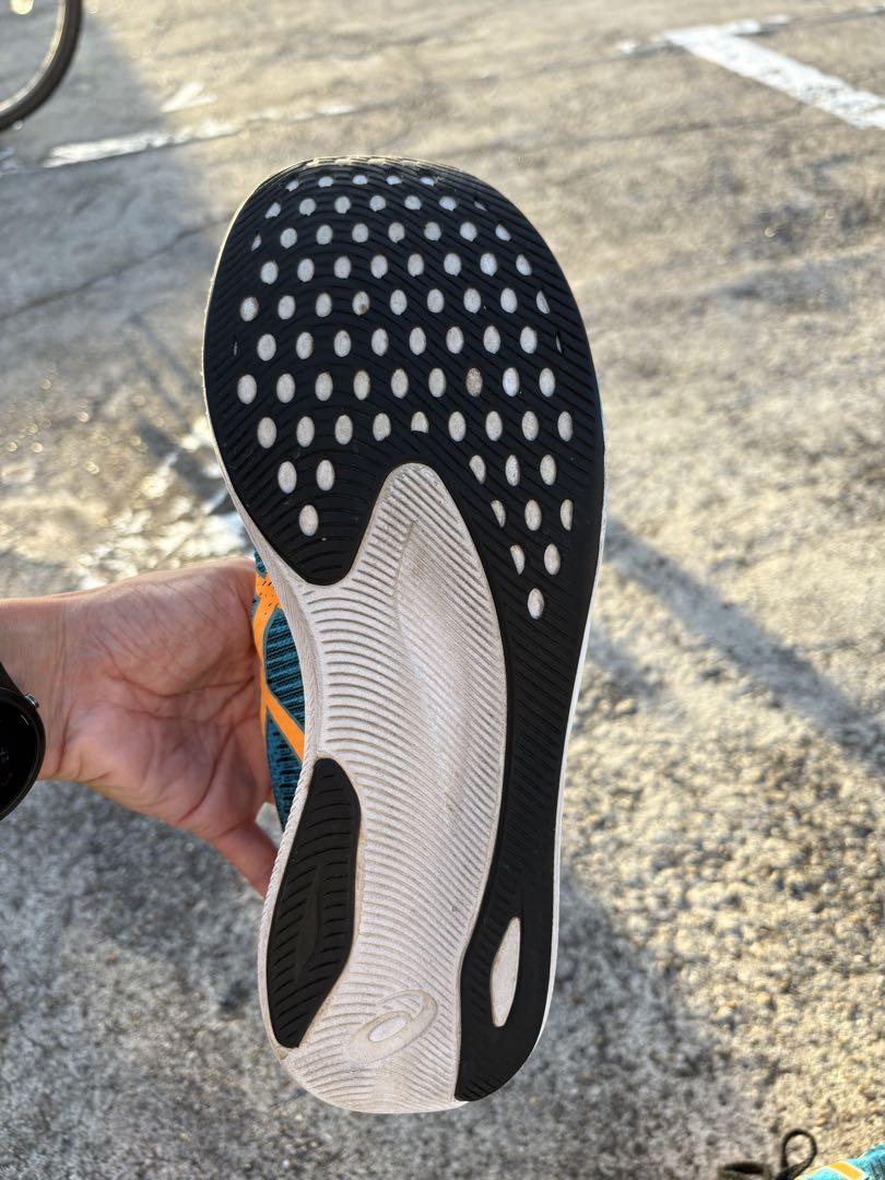 値下げしました。ASICS MAGIC SPEED 2