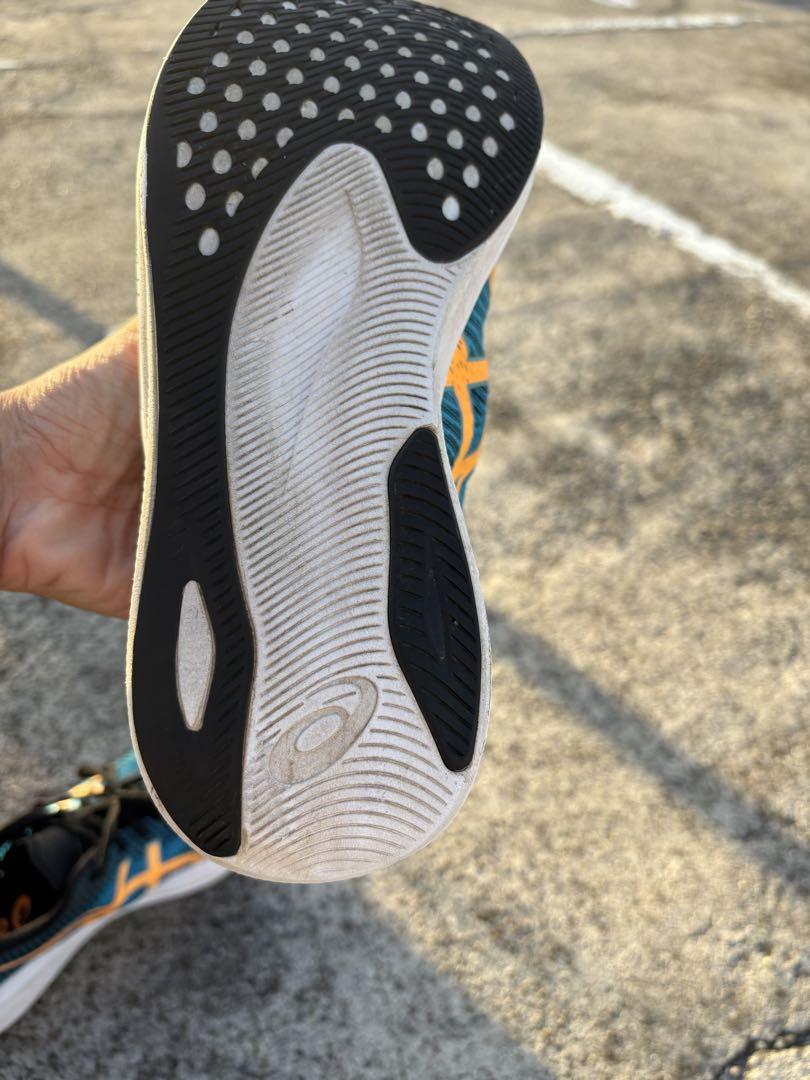 値下げしました。ASICS MAGIC SPEED 2