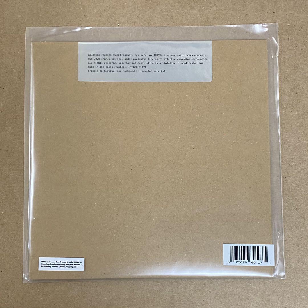 Charli XCX Billie Eilish Guess 7インチ レコード