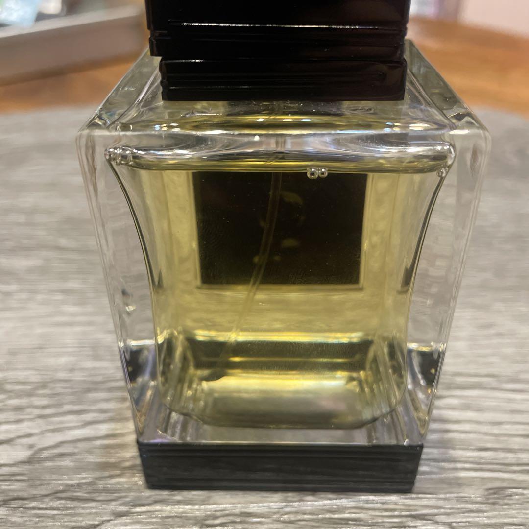 エルメネジルド・ゼニア ペルシャンサフラン　中古　香水 エルメネジルド・ゼニア ペルシャンサフラン中古香水