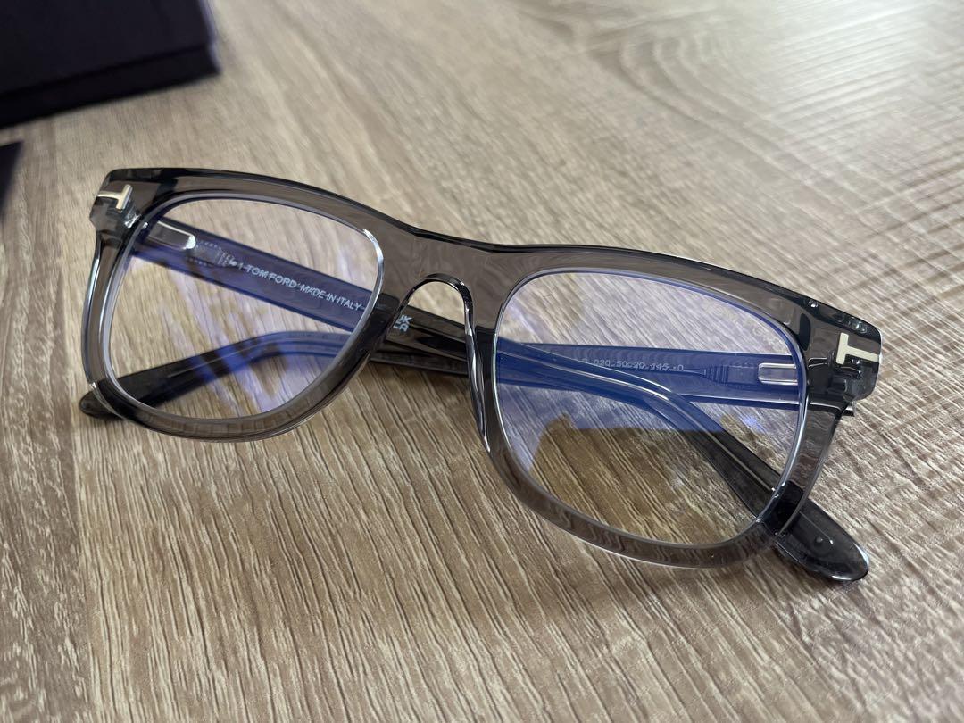 トムフォード Tom Ford FT5820 グレー(値下げ)