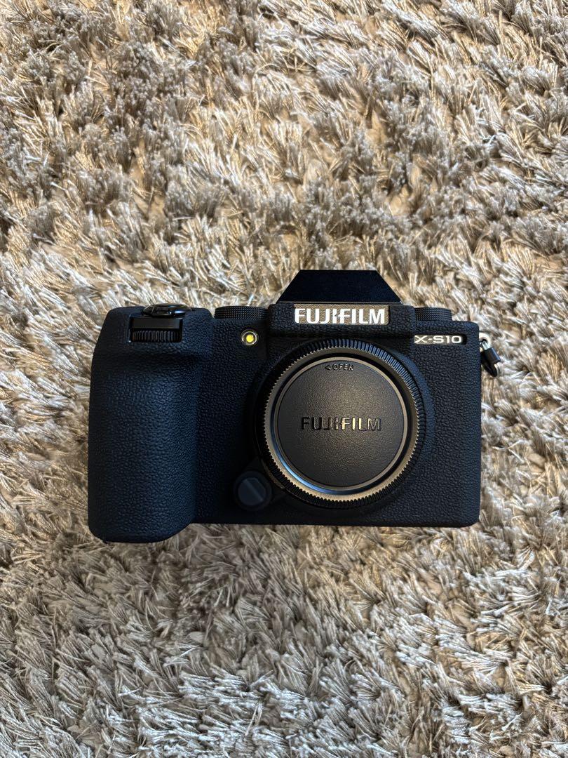 FUJIFILM X-S10 ミラーレスカメラ