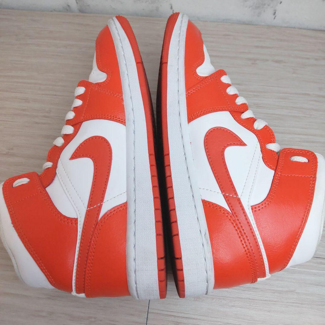 NIKE WMNS AIRJORDAN1 MID 