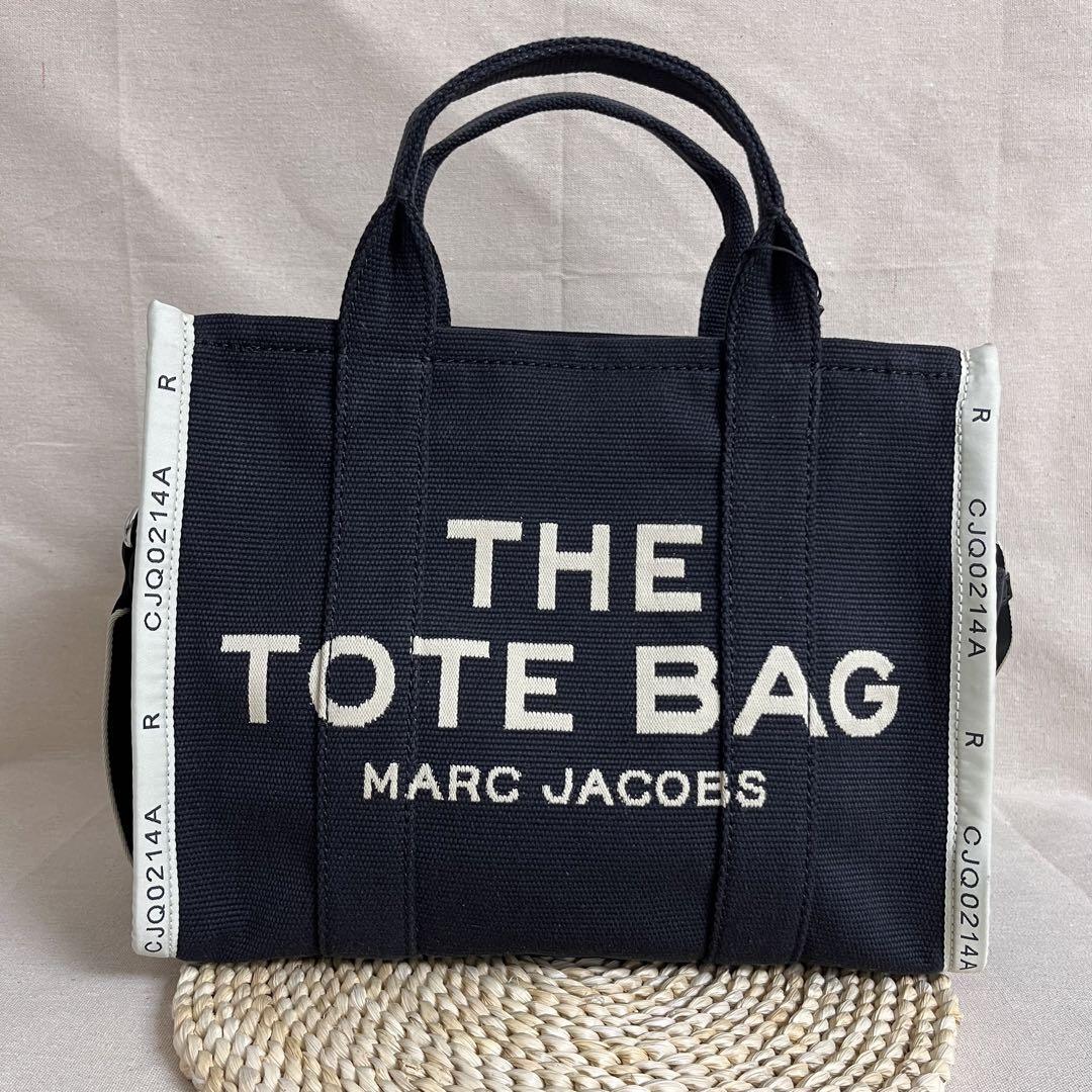 MARC JACOBSトートバッグ
