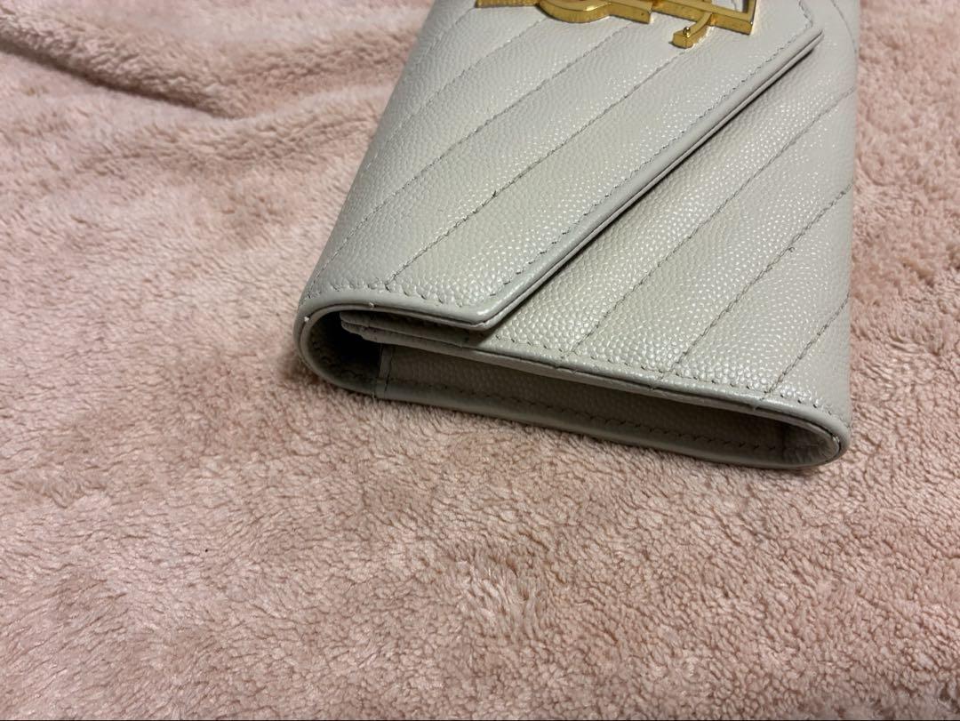 YSL フラップウォレット ホワイト ゴールド金具