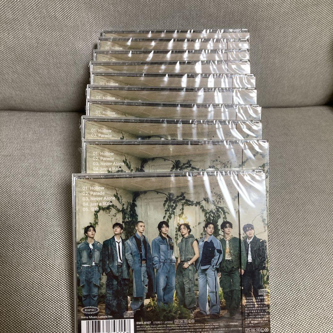 StrayKids スキズ Hollow 通常盤 新品未開封10枚 シリアル封入