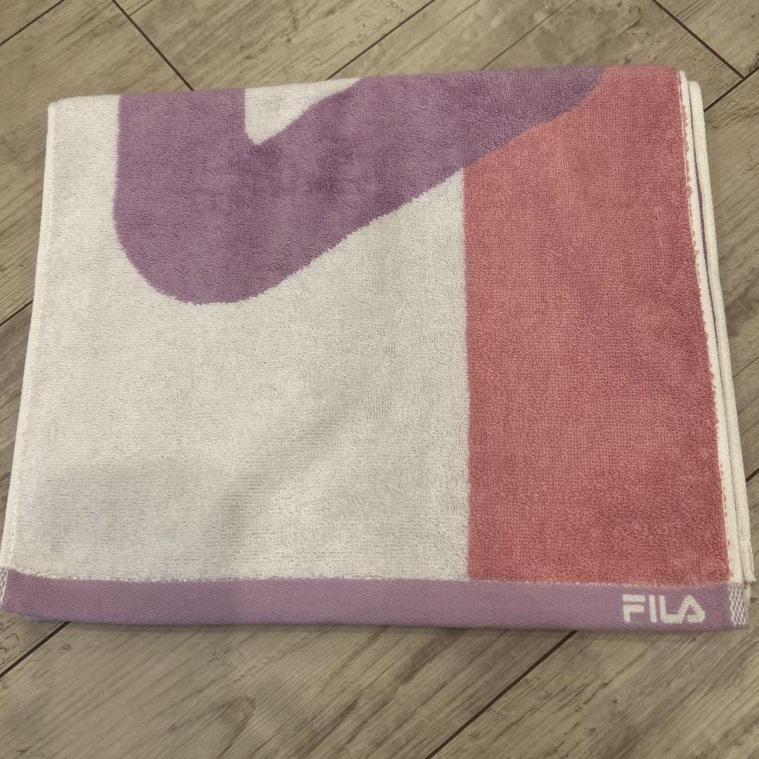 FILAスポーツタオル