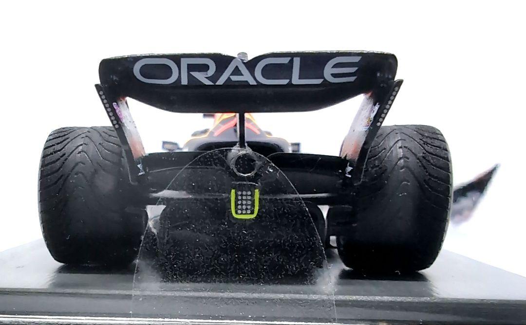 オラクル レッドブル レーシング RB18 スパーク 2022 日本GP仕様