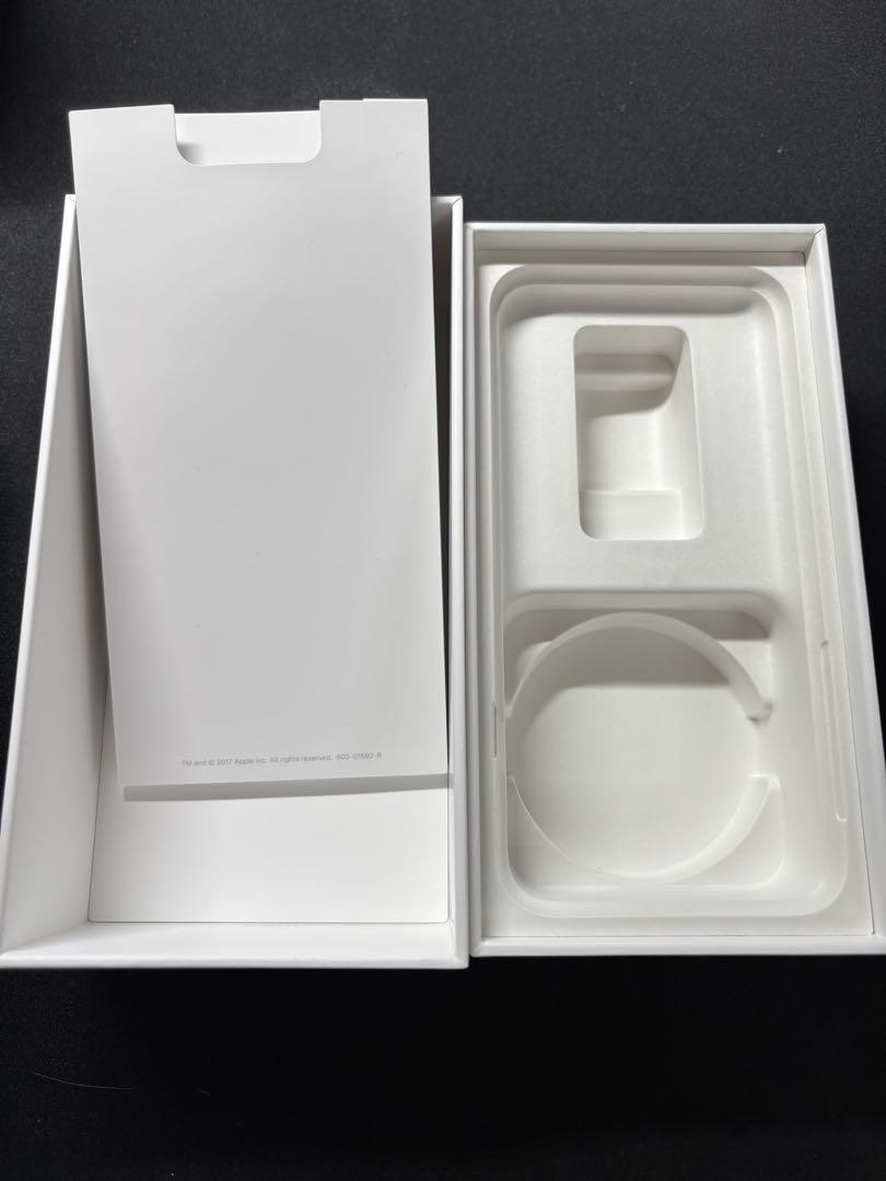 iPhone8 レッド 256GB 箱有 ケーブル無 SIMフリー