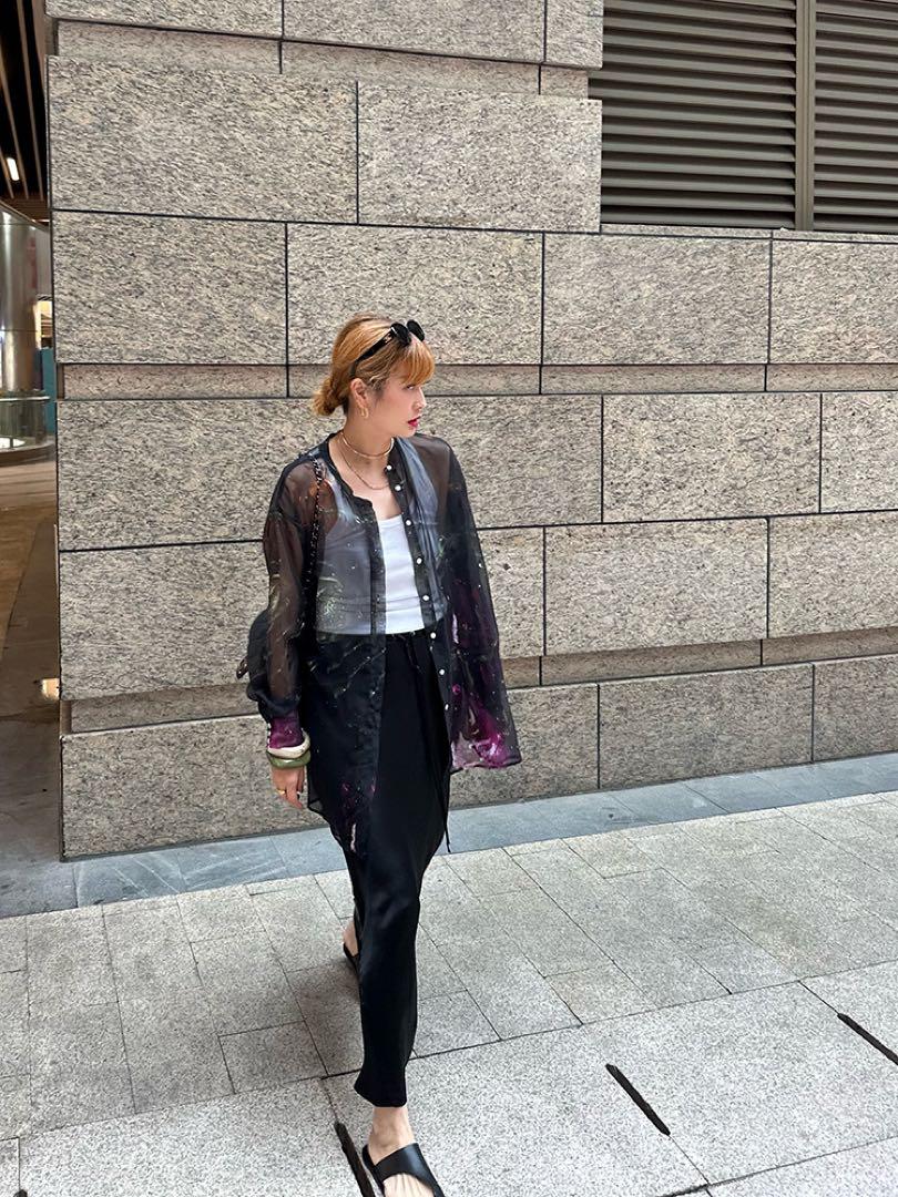 Ameri（アメリ）の「2WAY FROSTED GLASS FLOWER BLOUSE（シャツ