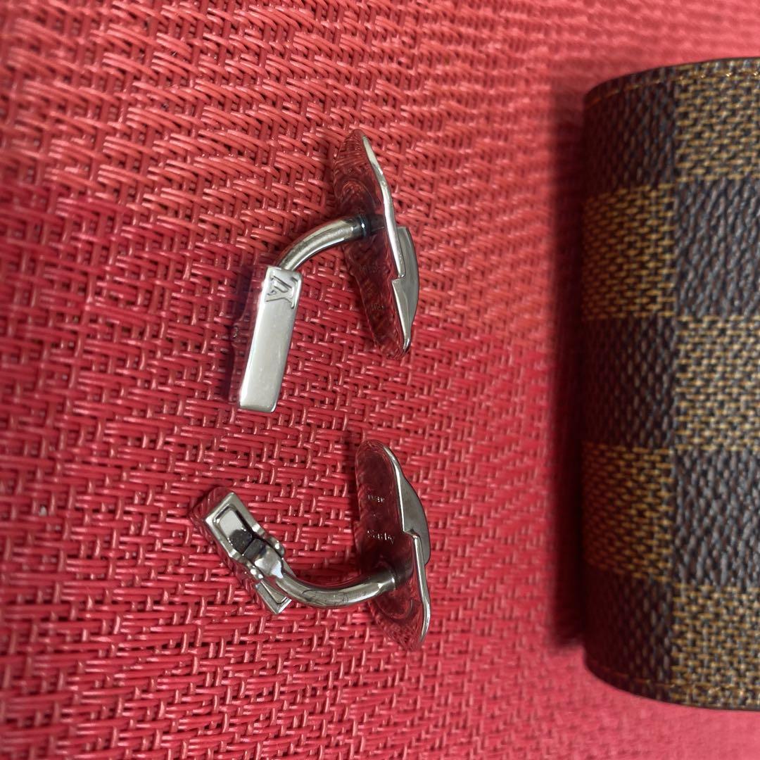 LOUIS VUITTON カフス