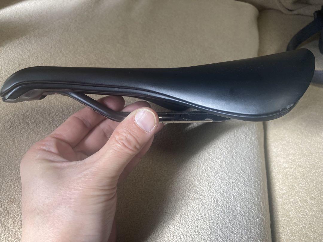 お値下げ♫SPECIALIZED POWER EXPERT サドル 155mm