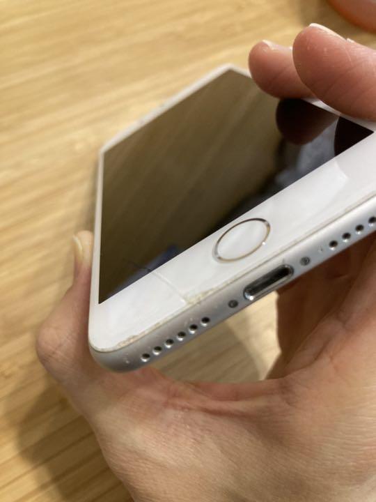 超激得お得 Wattuさん専用 iPhone 8 Silver 64GB auジャンク品 ahy2f-m20160895679 新品最新品