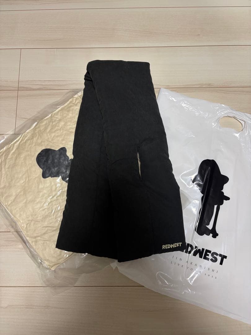 赤西仁 RED WEST アップグレードグッズ