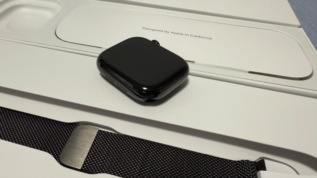Apple Watch 10 (GPS + Cellular) 42mm