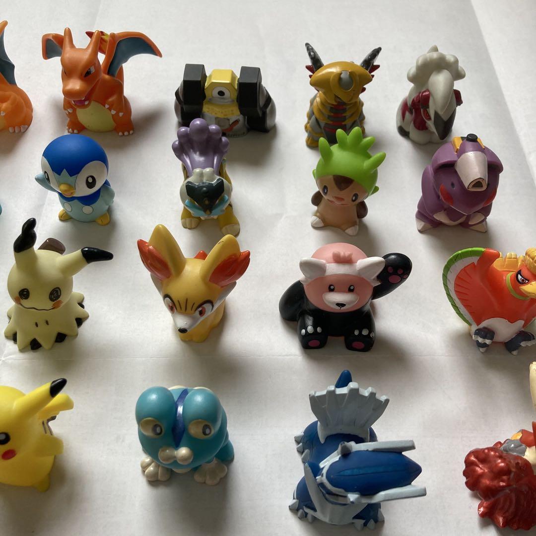 ポケモンキッズ　ソフビ指人形　47体