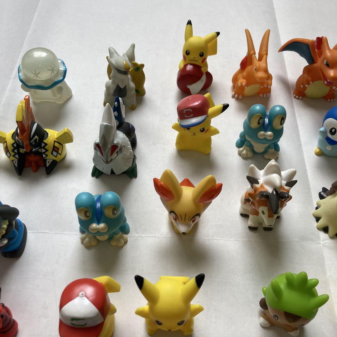 ポケモンキッズ　ソフビ指人形　47体