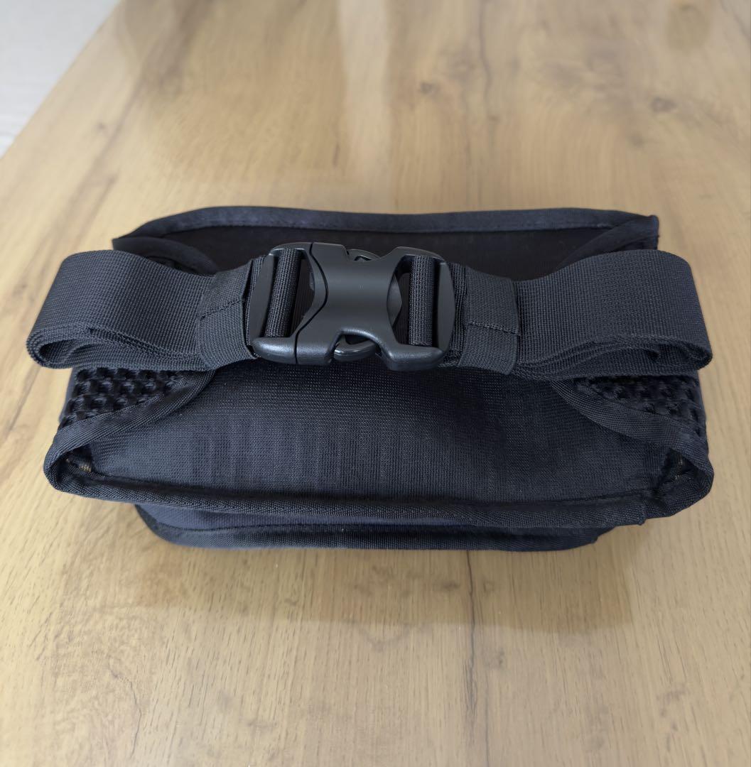 patagonia フィールドスミス・ヒップ・パック5L　黒