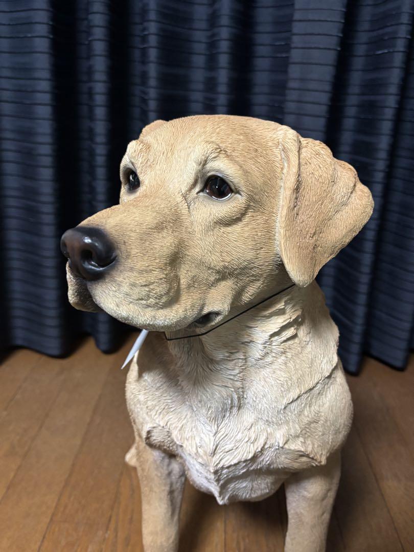 新品タグ付き　ラブラドールレトリバー　置物　オブジェ　犬　オーナメント