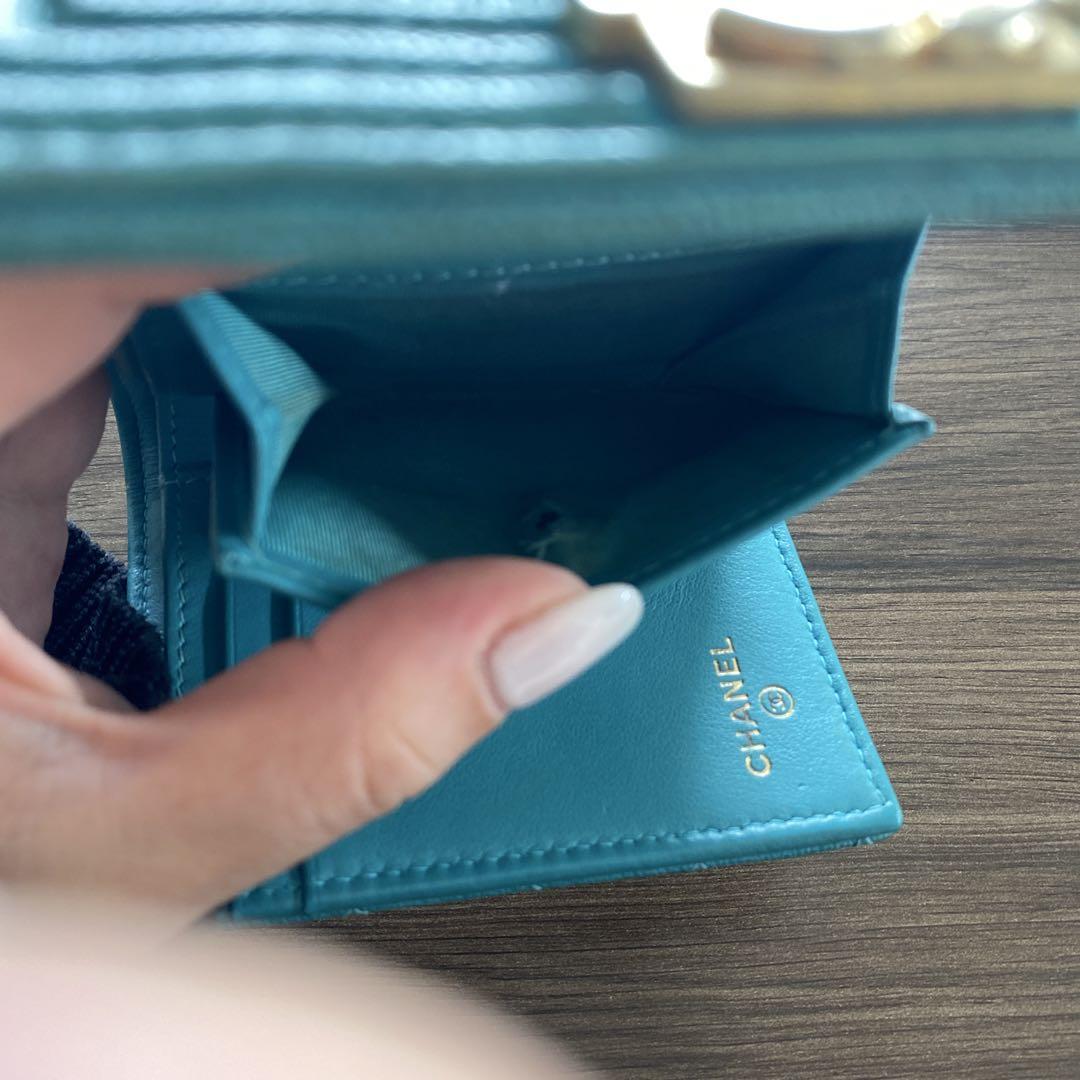 CHANEL ターコイズ 三つ折り財布