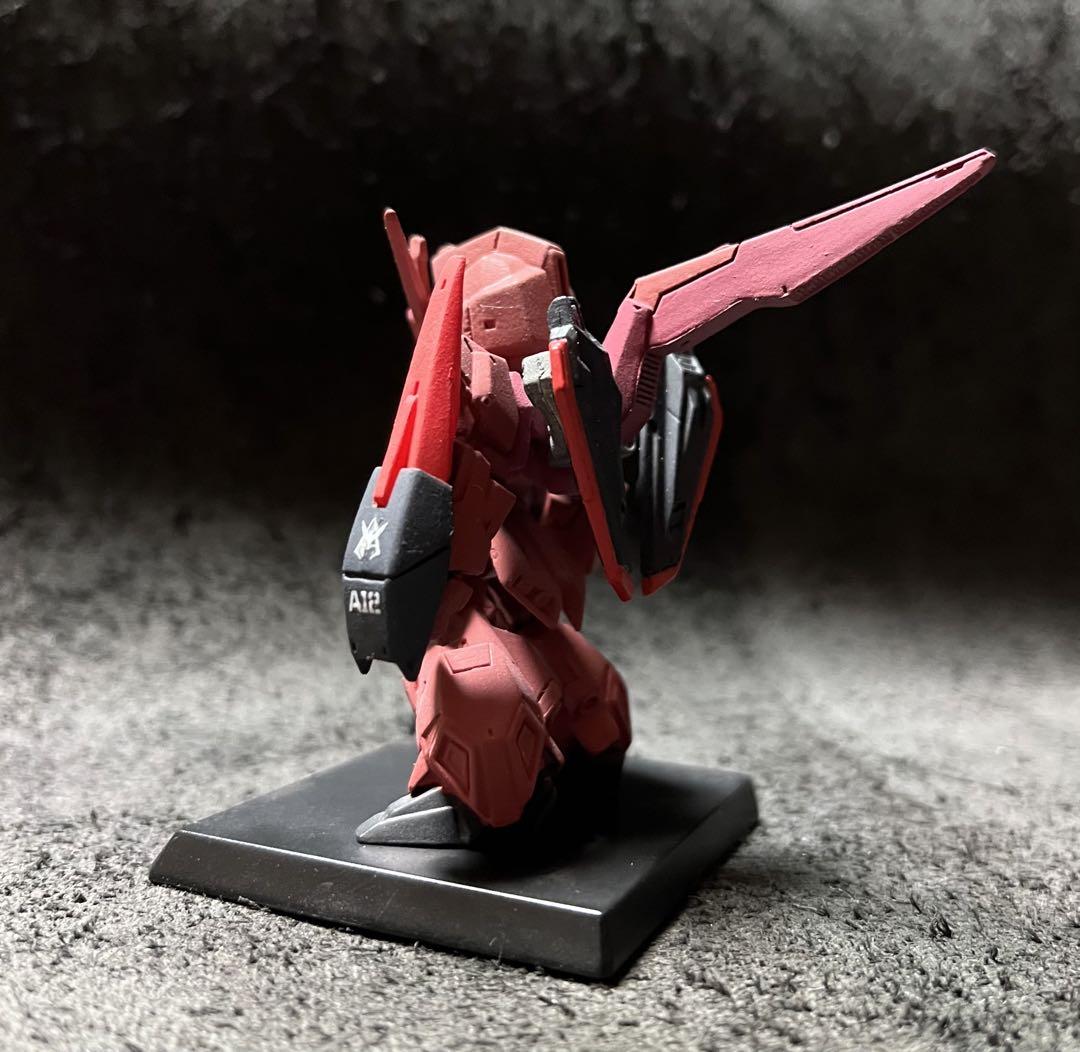 ガンダムコンバージ　シャア専用Zガンダム　リペイント