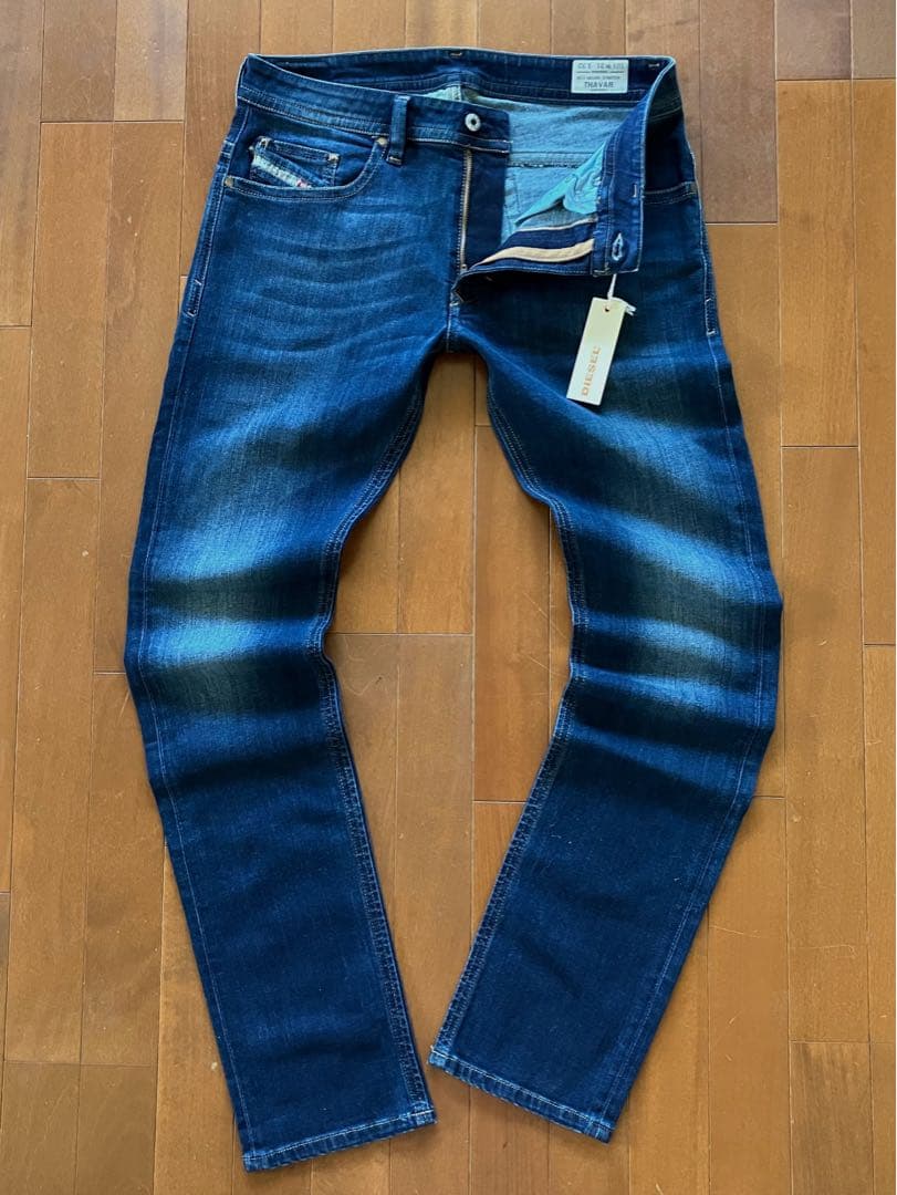 ★未使用！DIESEL THAVAR 0814W ストレッチ スリムスキニー ★