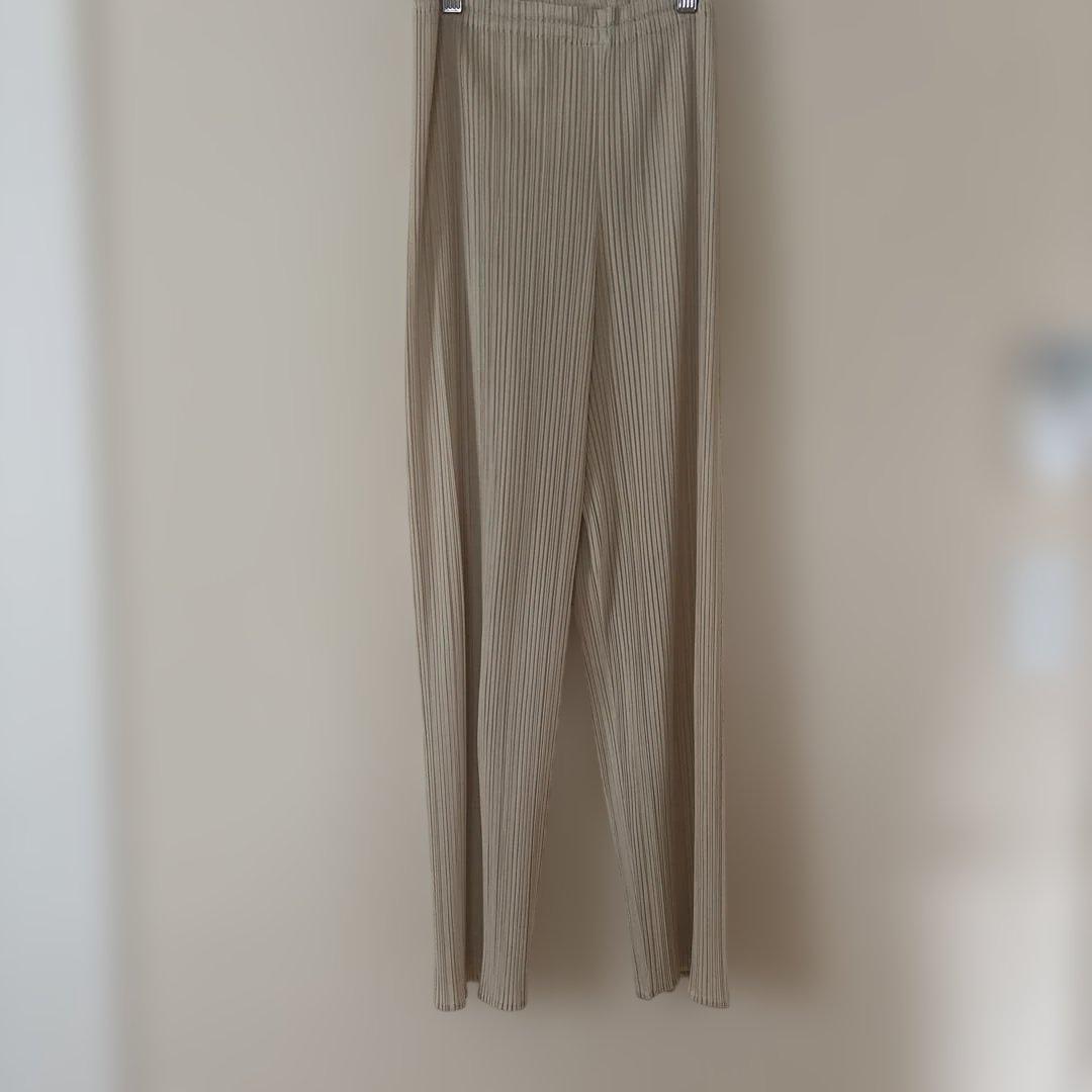 PLEATS PLEASE ベージュ size1 - メルカリ