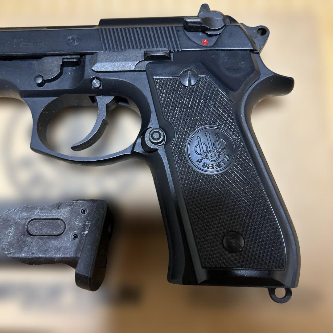 BERETTA M92FSエアソフトガン ブラック Umarex Beretta M92FS CO2 Non-Blowback Semiauto Air Pistol