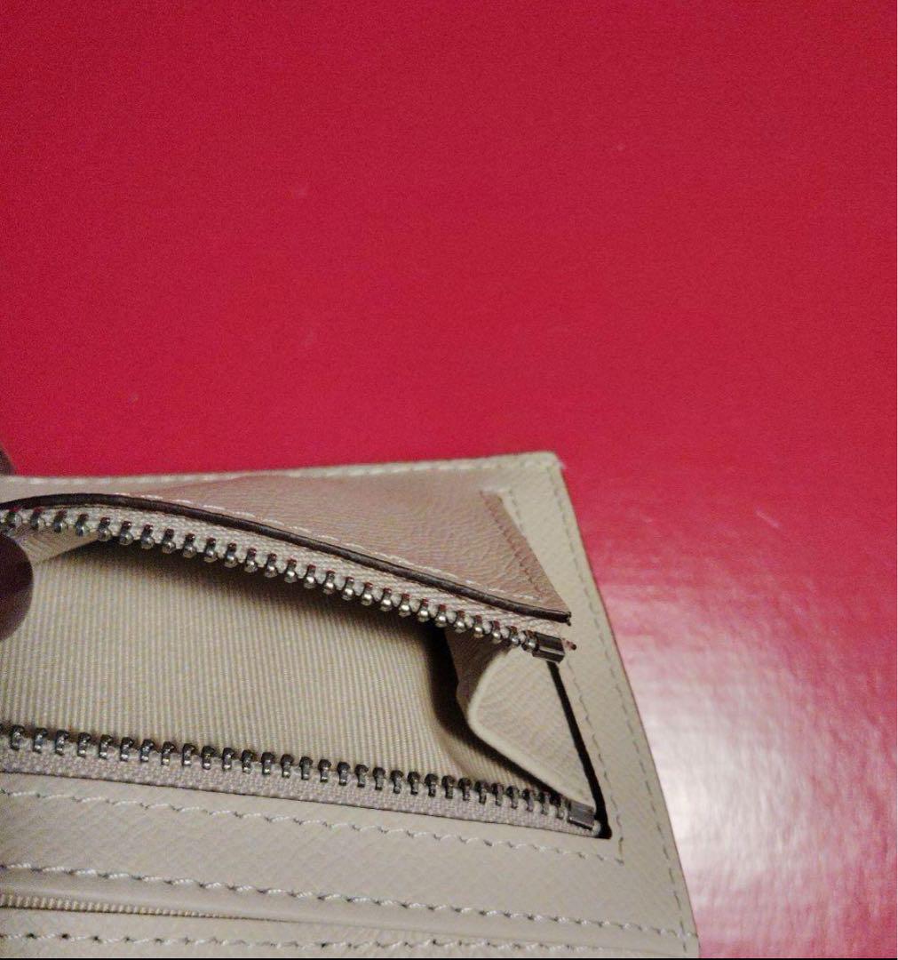 並行輸入　エルメス二つ折り財布