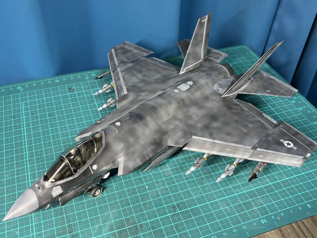 戦闘機 プラモデル完成品 タミヤ 1|48 F-35C ライトニングII