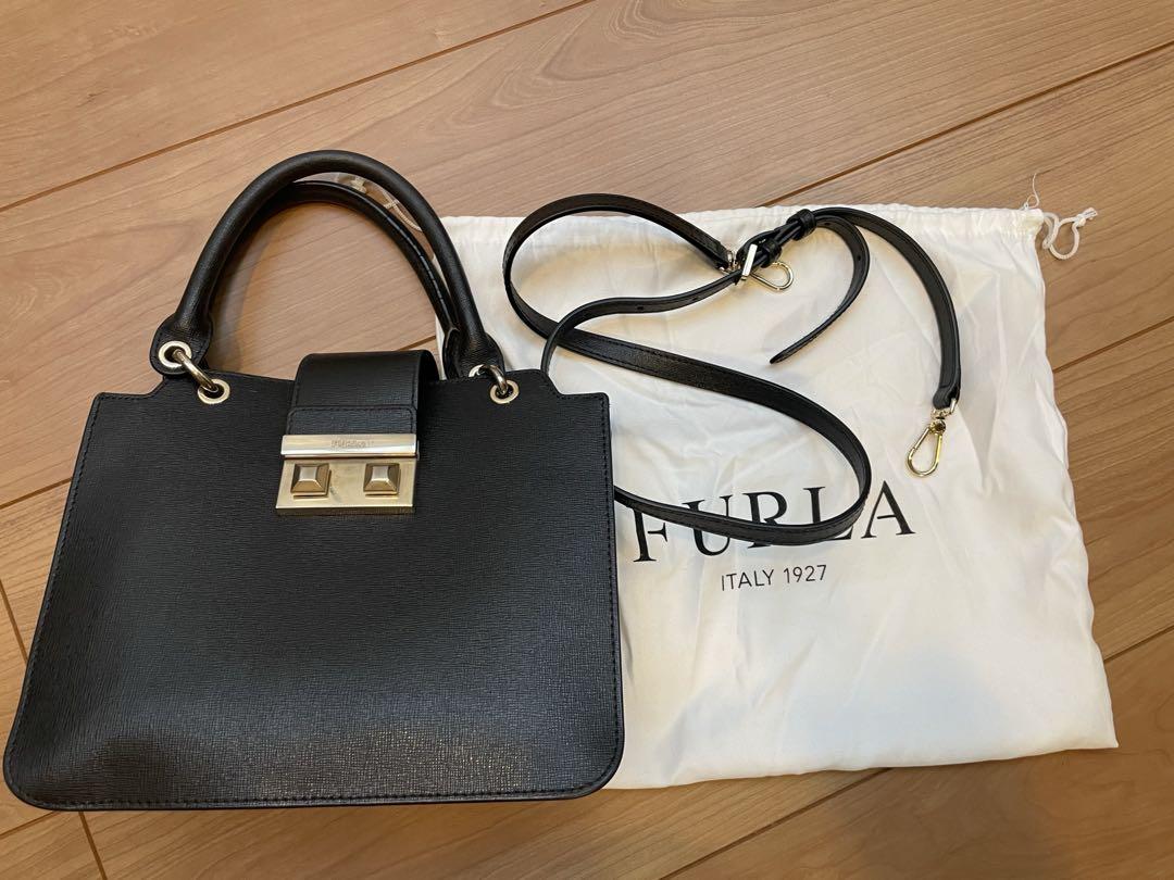 送料無料◆2025新品  本日22時まで限定価格】FURLA ブラックレザーショルダーバッグ バッグ