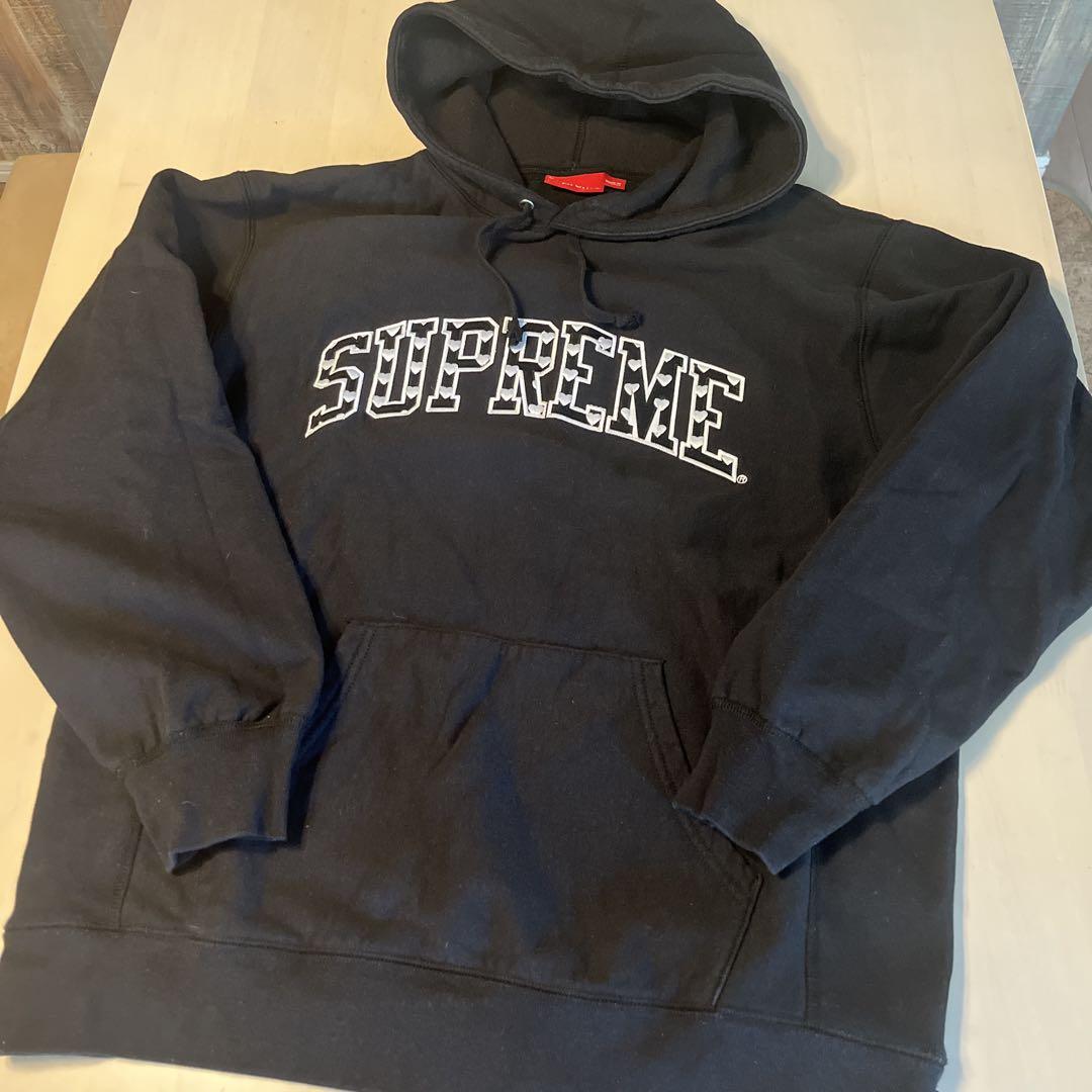 Supreme ブラック パーカー