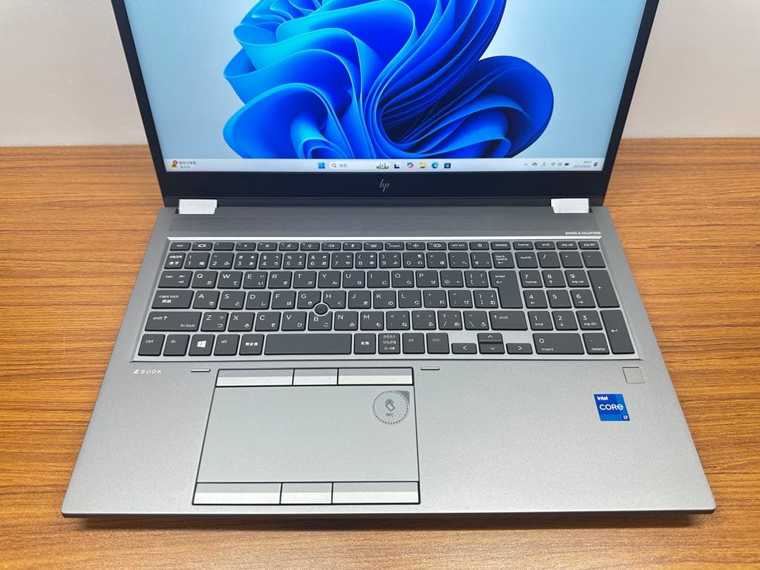 HP ZBook Studio G8 i7-11800H QuadroT1200