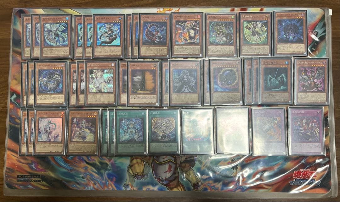 遊戯王 ドラゴンテイル デッキ目立った傷や汚れなし