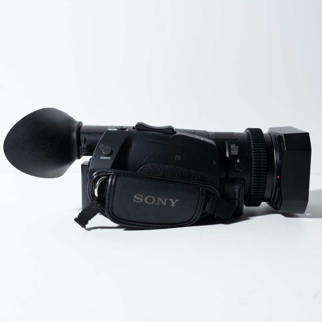 ビデオカメラ AX700